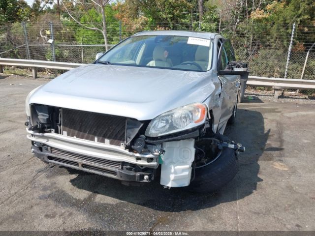 YV440MDKXF2741724 Volvo Xc60 T5 Premier