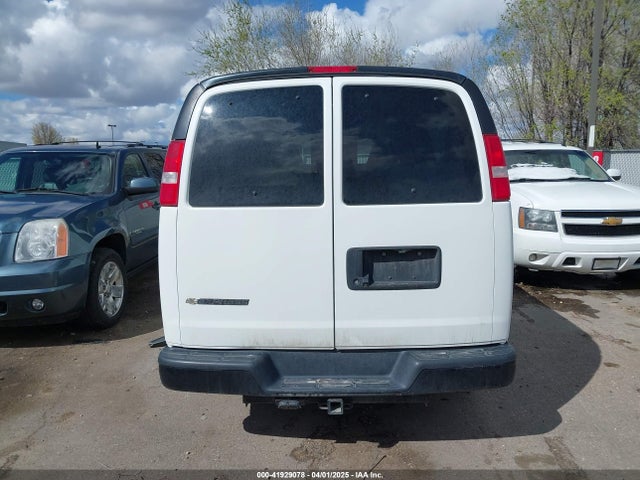 1GAZGNFG8J1187822 Chevrolet Express 3500 Ls