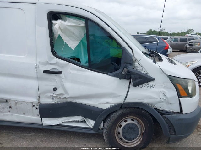1FTYR1ZM5GKA09697 Ford Transit-250