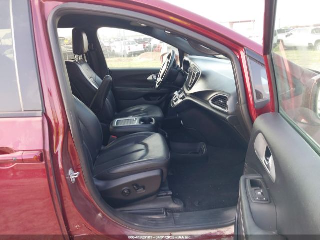 2C4RC1EG4LR137513 Chrysler Pacifica Touring L Plus