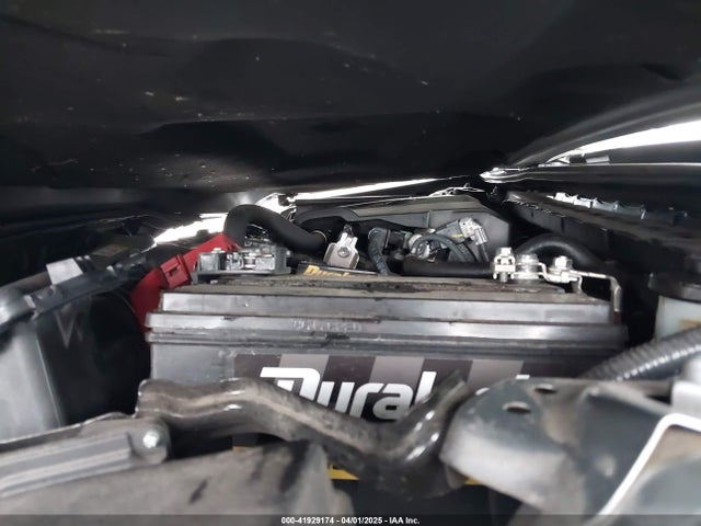 4T1B11HK8KU256265 Toyota CAMRY LE