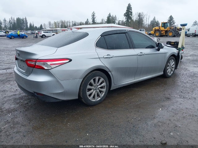 4T1B11HK8KU256265 Toyota CAMRY LE