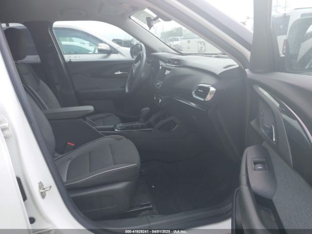 KL79MPS26PB052196 Chevrolet Trailblazer Fwd Lt