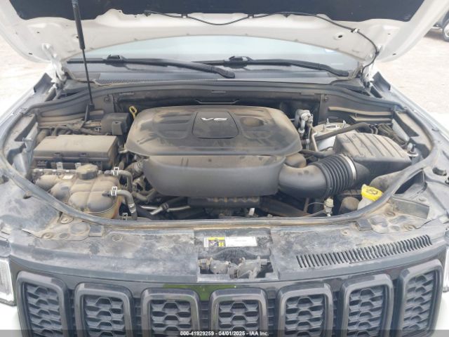 1C4RJFAG9HC864607 Jeep Grand Cherokee Laredo 4x4