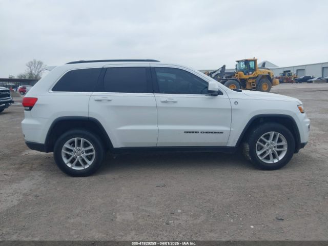 1C4RJFAG9HC864607 Jeep Grand Cherokee Laredo 4x4