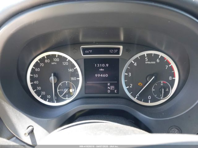 SJKCH5CP3HA033346 Infiniti Qx30 Luxury