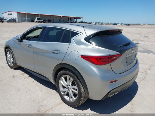 SJKCH5CP3HA033346 Infiniti Qx30 Luxury