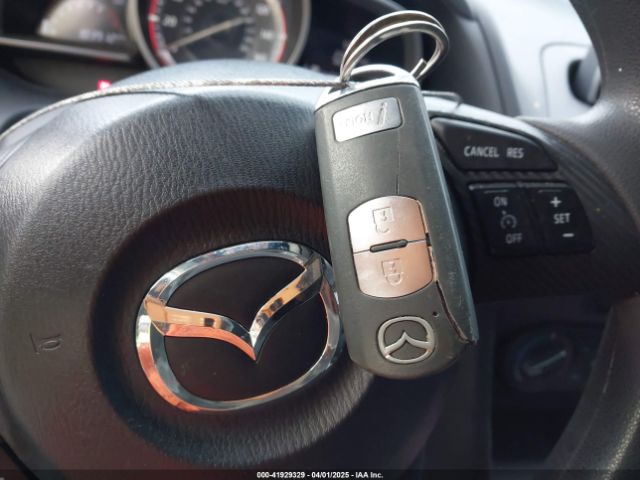 JM1BM1K77E1137211 Mazda Mazda3 I Sport