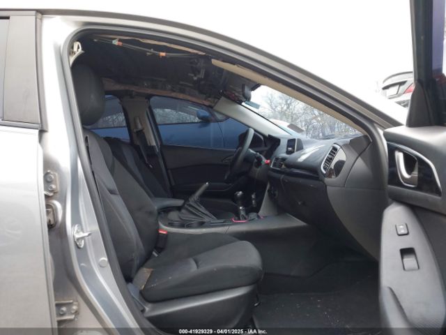 JM1BM1K77E1137211 Mazda Mazda3 I Sport
