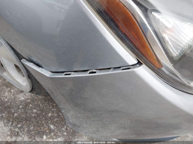 JM1BM1K77E1137211 Mazda Mazda3 I Sport