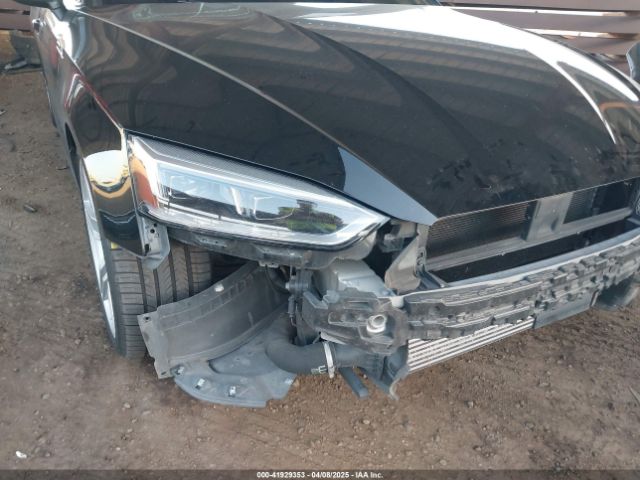 WAUTNAF55JA021491 Audi A5 2.0t Premium