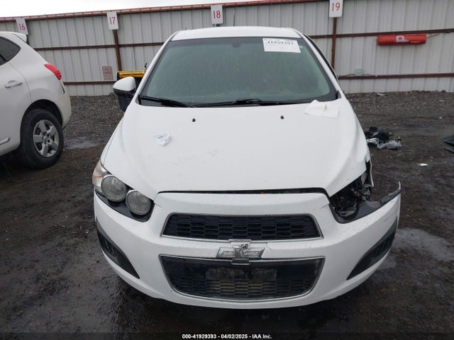 1G1JC6SH5F4198067 Chevrolet Sonic Lt Auto