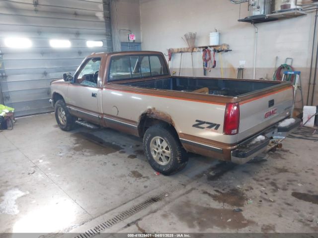 1989 GMC SIERRA 1GTDK14K6KE539600 Photo 2