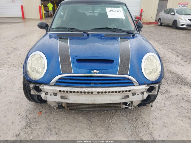 2005 MINI COOPER S WMWRE33415TG95331 Photo 5