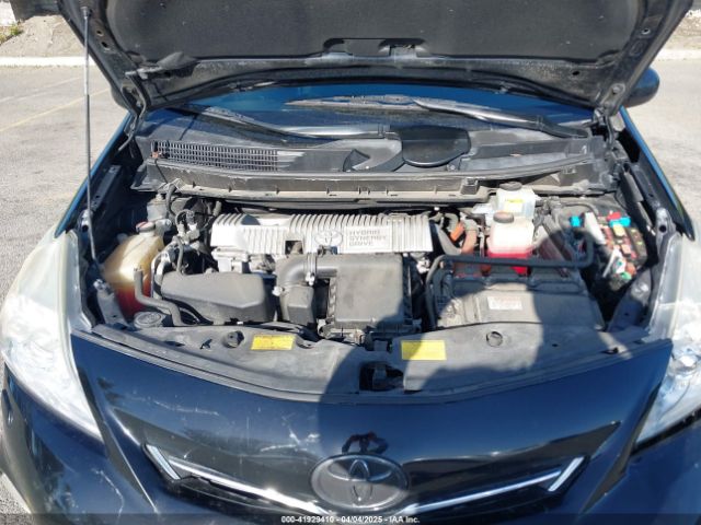 JTDZN3EU7EJ007910 Toyota Prius V Five