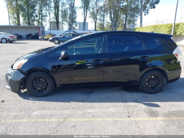 JTDZN3EU7EJ007910 Toyota Prius V Five