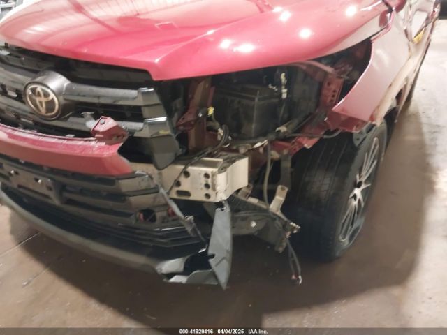 5TDJZRFH8HS420366 Toyota Highlander Se