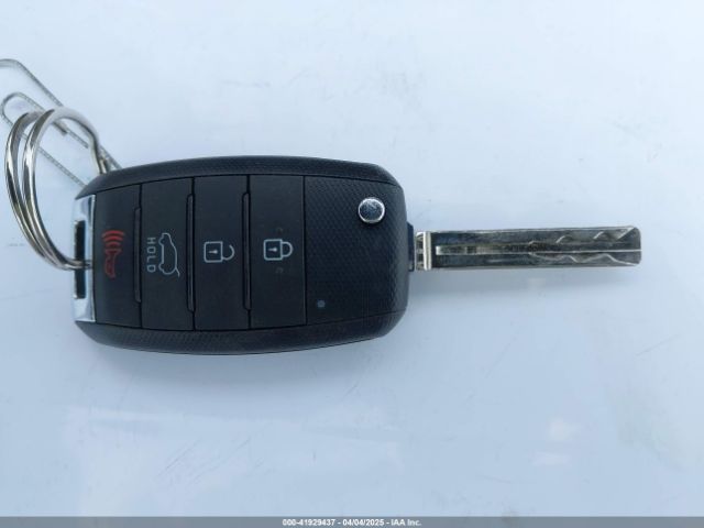 KNDJN2A29E7050475 KIA Soul