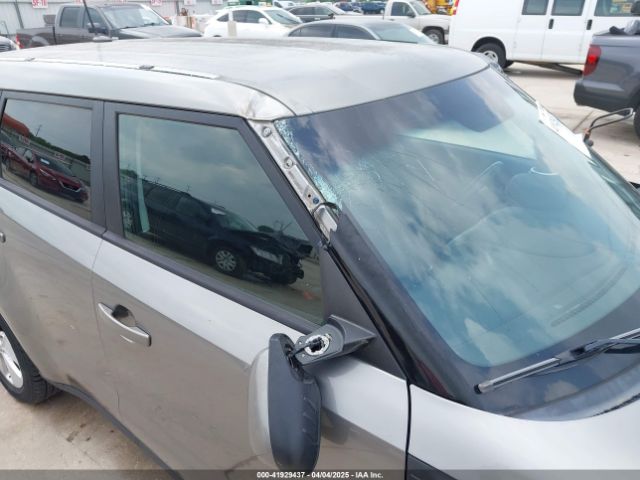 KNDJN2A29E7050475 KIA Soul