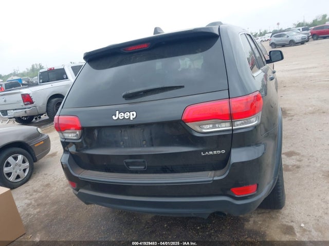 1C4RJEAG3FC944427 Jeep Grand Cherokee Laredo