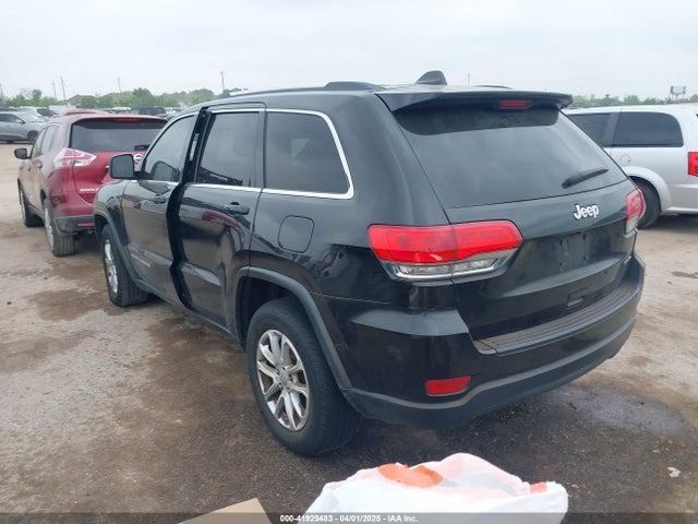 1C4RJEAG3FC944427 Jeep Grand Cherokee Laredo