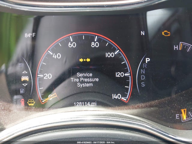 1C4RJEAG3FC944427 Jeep Grand Cherokee Laredo