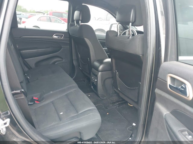 1C4RJEAG3FC944427 Jeep Grand Cherokee Laredo
