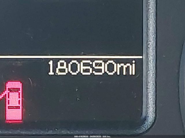 1C6RR6GG3HS730155 RAM 1500 Slt  4x2 6'4 Box