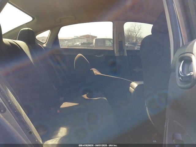 3N1AB7AP3JY218818 Nissan SENTRA S