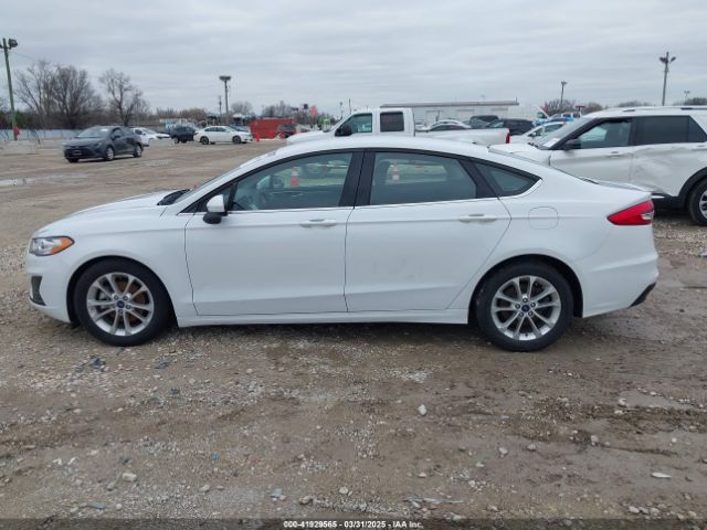 3FA6P0H74KR278299 Ford FUSION SE