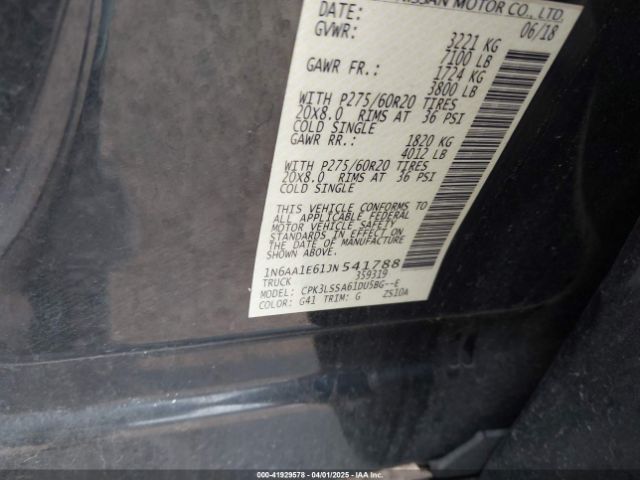 1N6AA1E61JN541788 Nissan TITAN SV