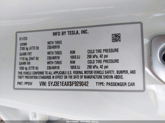 2025 TESLA MODEL 3 5YJ3E1EAXSF929042 Photo 8