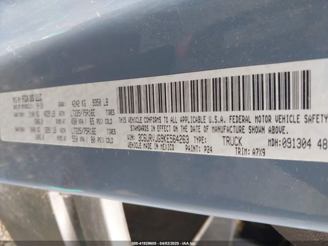 3C6URVJG9KE564263 RAM Promaster 3500 Cargo Van High Roof 159 Wb Ext