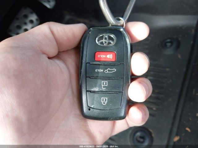 7SVAAABA9PX004097 Toyota Sequoia Limited