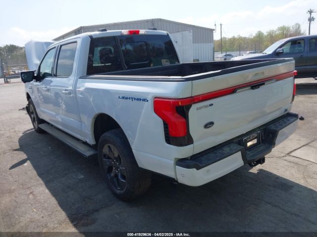 2023 FORD F-150 LIGHTNING 1FTVW1EV1PWG17610 Photo 2