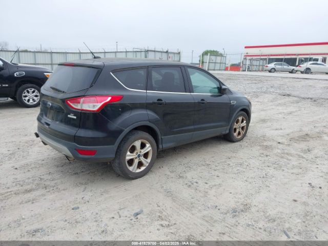 1FMCU0GX6GUC05275 Ford ESCAPE SE