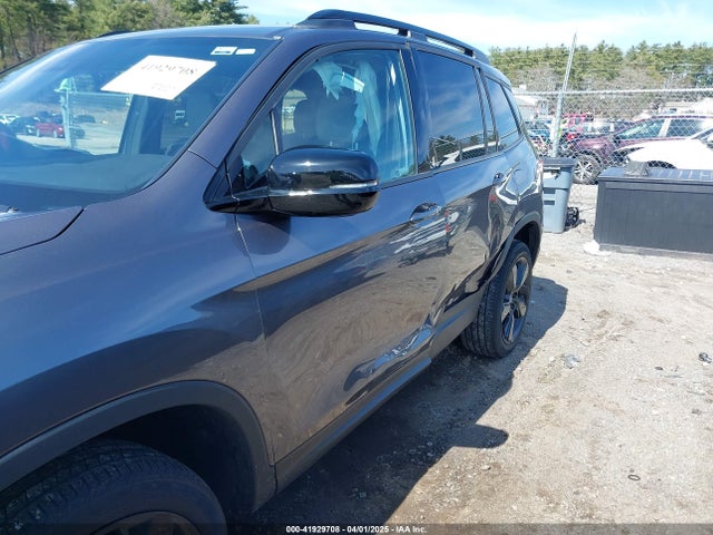 5FNYF8H08MB011467 Honda Passport Awd Elite
