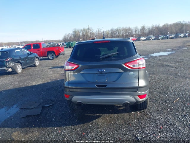 1FMCU9GX1GUB67636 Ford ESCAPE SE