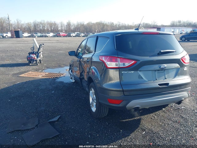 1FMCU9GX1GUB67636 Ford ESCAPE SE