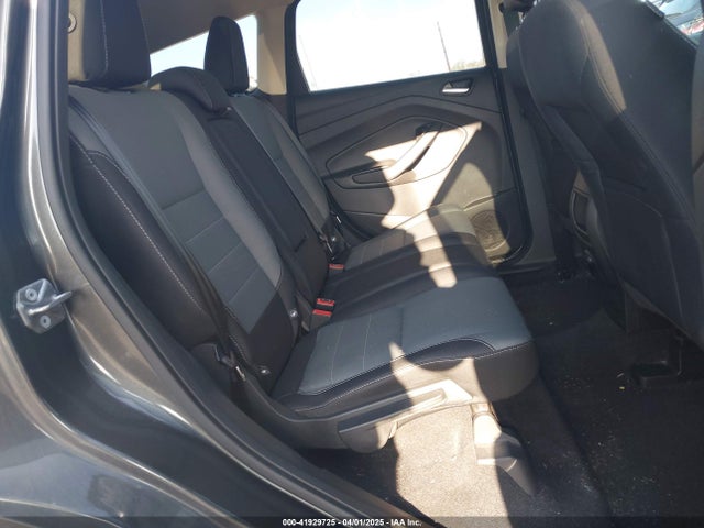 1FMCU9GX1GUB67636 Ford ESCAPE SE