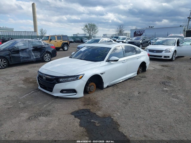 1HGCV2F90JA024862 Honda Accord Touring 2.0t