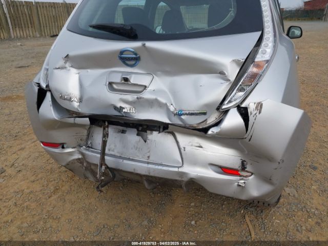 1N4AZ0CP2GC301712 Nissan LEAF S