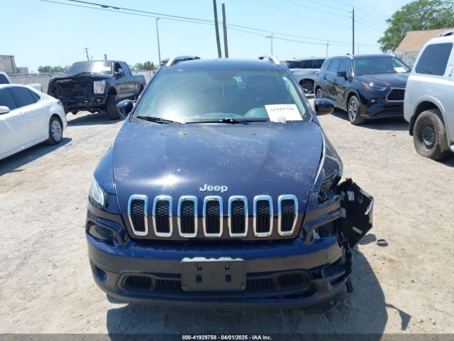 1C4PJMCB5GW199103 Jeep Cherokee Latitude