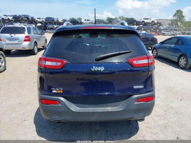 1C4PJMCB5GW199103 Jeep Cherokee Latitude