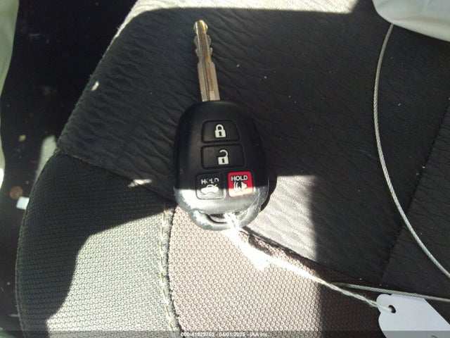 Toyota COROLLA LE 2019 2T1BURHEXKC138400 Image 11