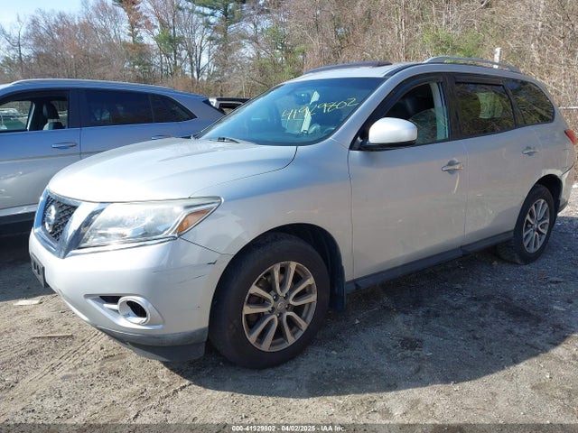 5N1AR2MM9GC600801 Nissan Pathfinder S