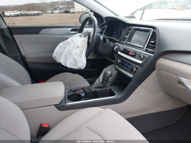 5NPE34AF5KH821012 Hyundai SONATA SEL