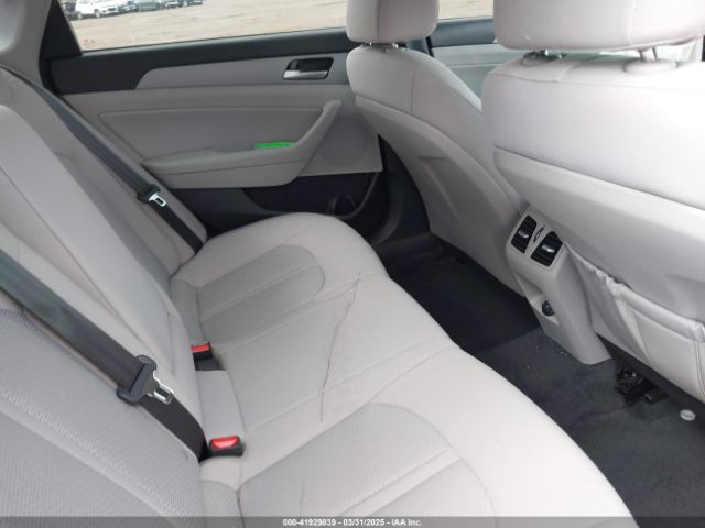 5NPE34AF5KH821012 Hyundai SONATA SEL