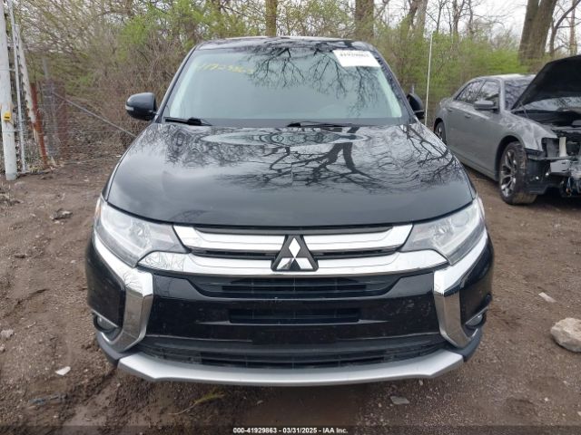 JA4AD3A31GZ014590 Mitsubishi Outlander Se