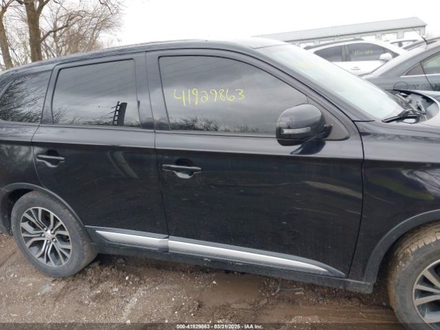 JA4AD3A31GZ014590 Mitsubishi Outlander Se
